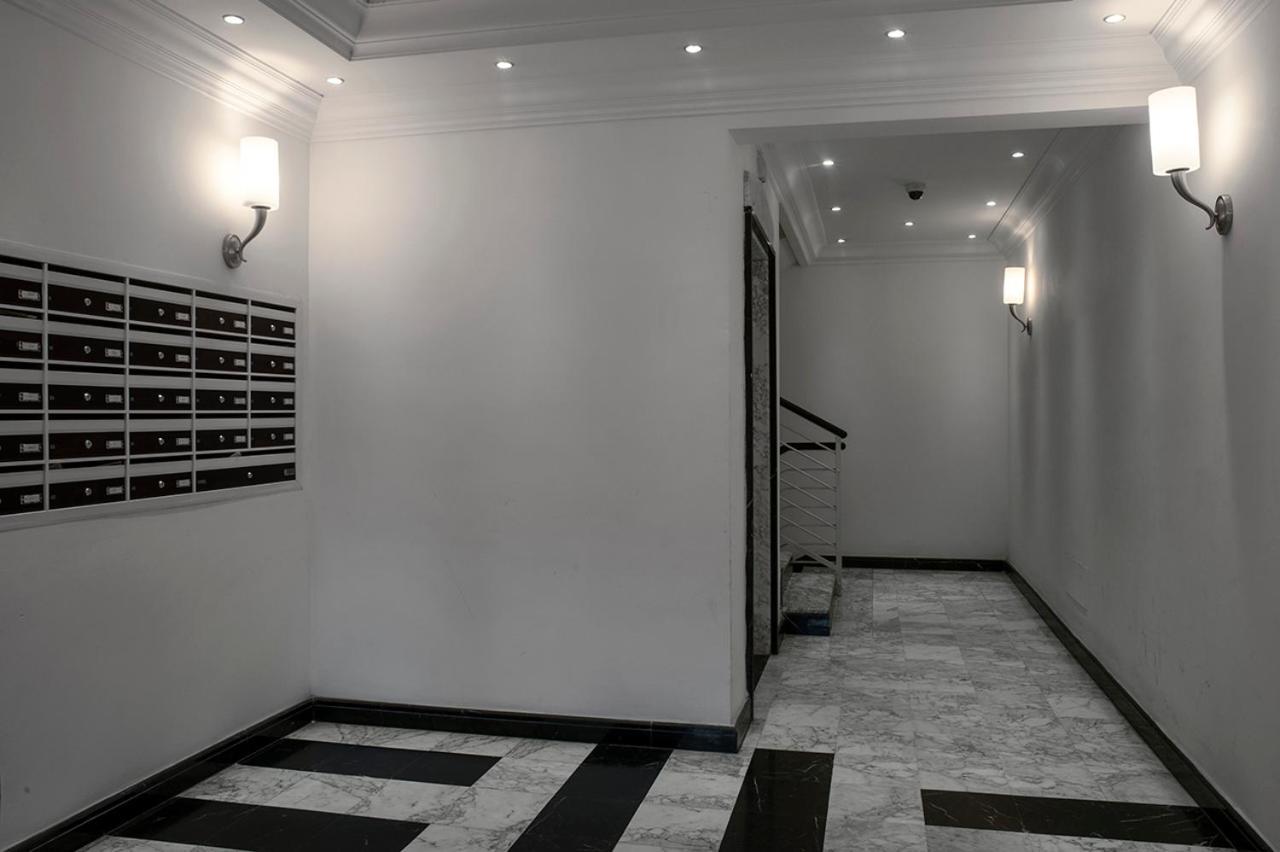 Penthouse 40 In Trastevere With Seasonally Jacuzzi Rom Exteriör bild
