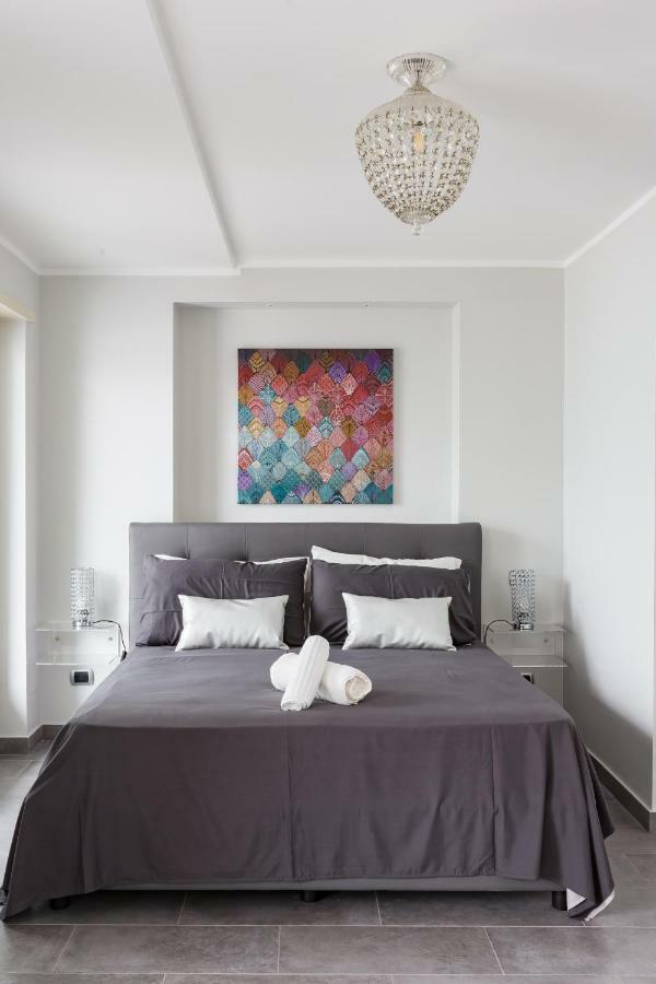Penthouse 40 In Trastevere With Seasonally Jacuzzi Rom Exteriör bild