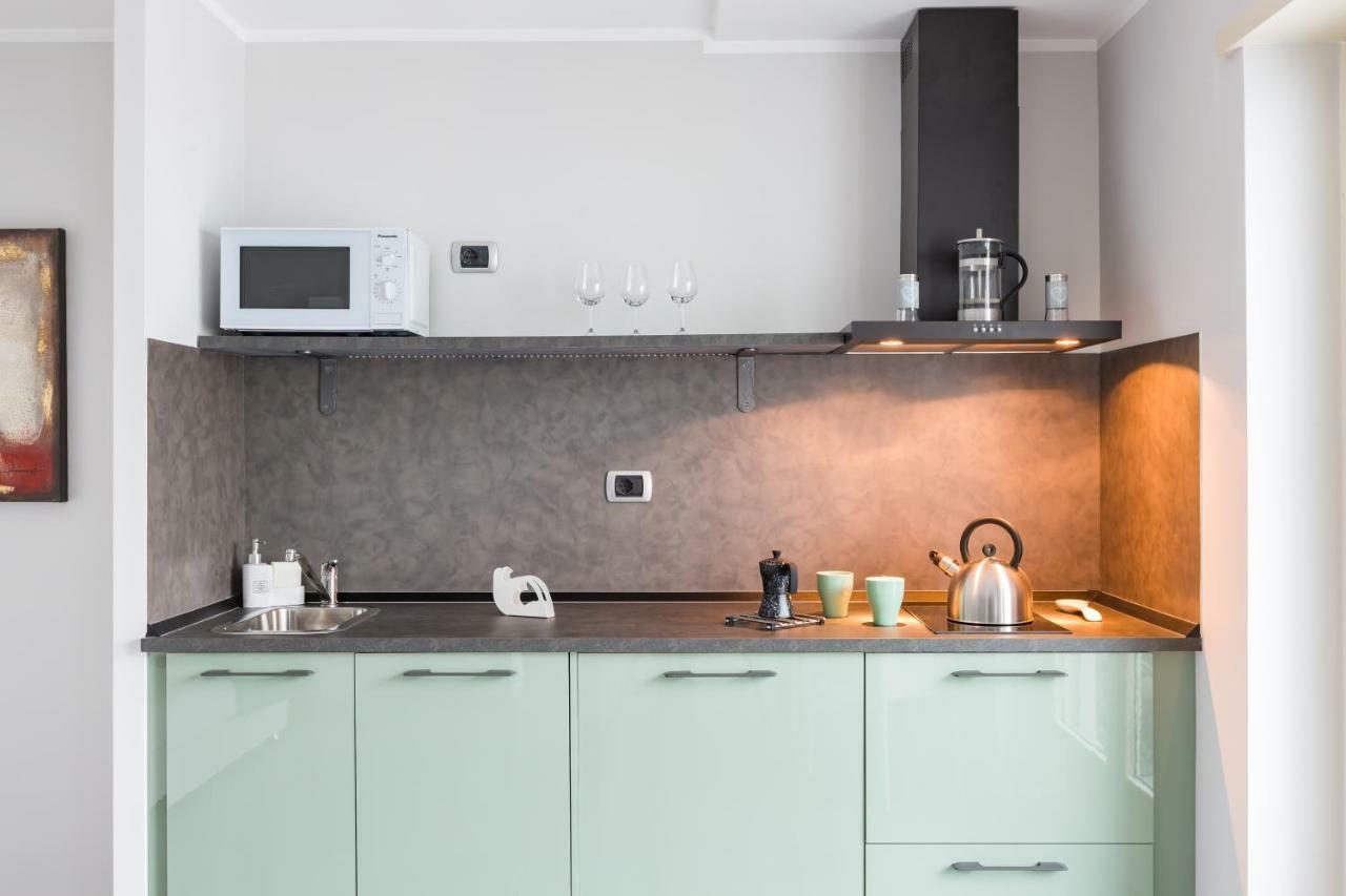 Penthouse 40 In Trastevere With Seasonally Jacuzzi Rom Exteriör bild