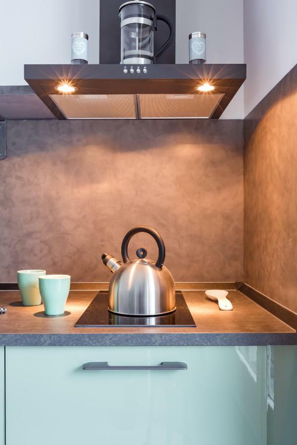 Penthouse 40 In Trastevere With Seasonally Jacuzzi Rom Exteriör bild