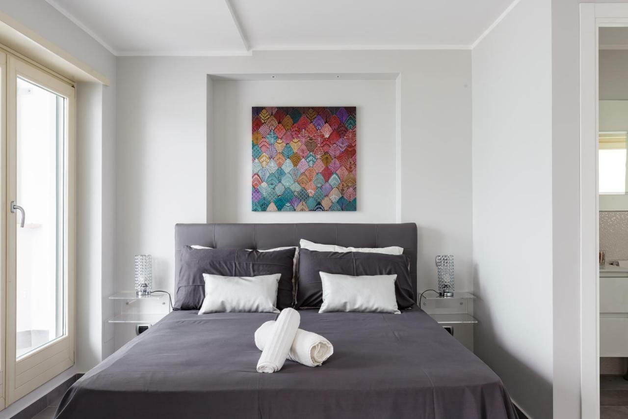 Penthouse 40 In Trastevere With Seasonally Jacuzzi Rom Exteriör bild